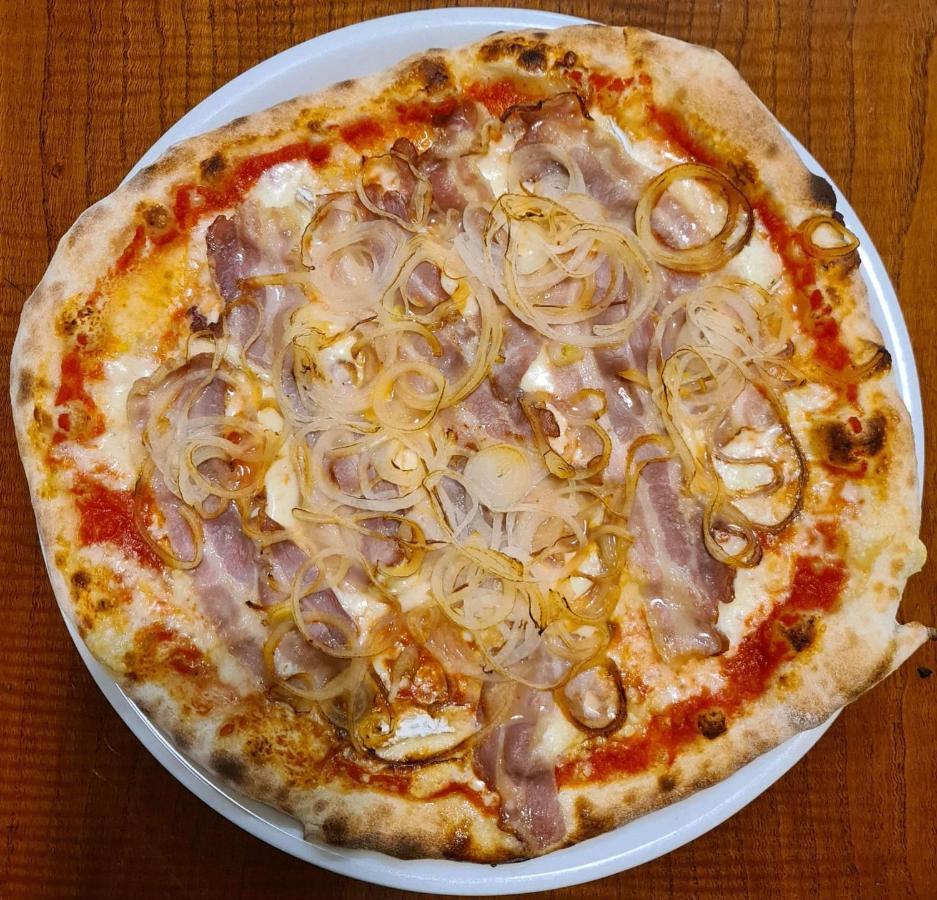מלון Tegna Ristorante Della Stazione מראה חיצוני תמונה