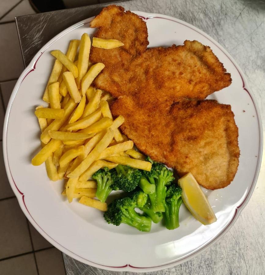 מלון Tegna Ristorante Della Stazione מראה חיצוני תמונה