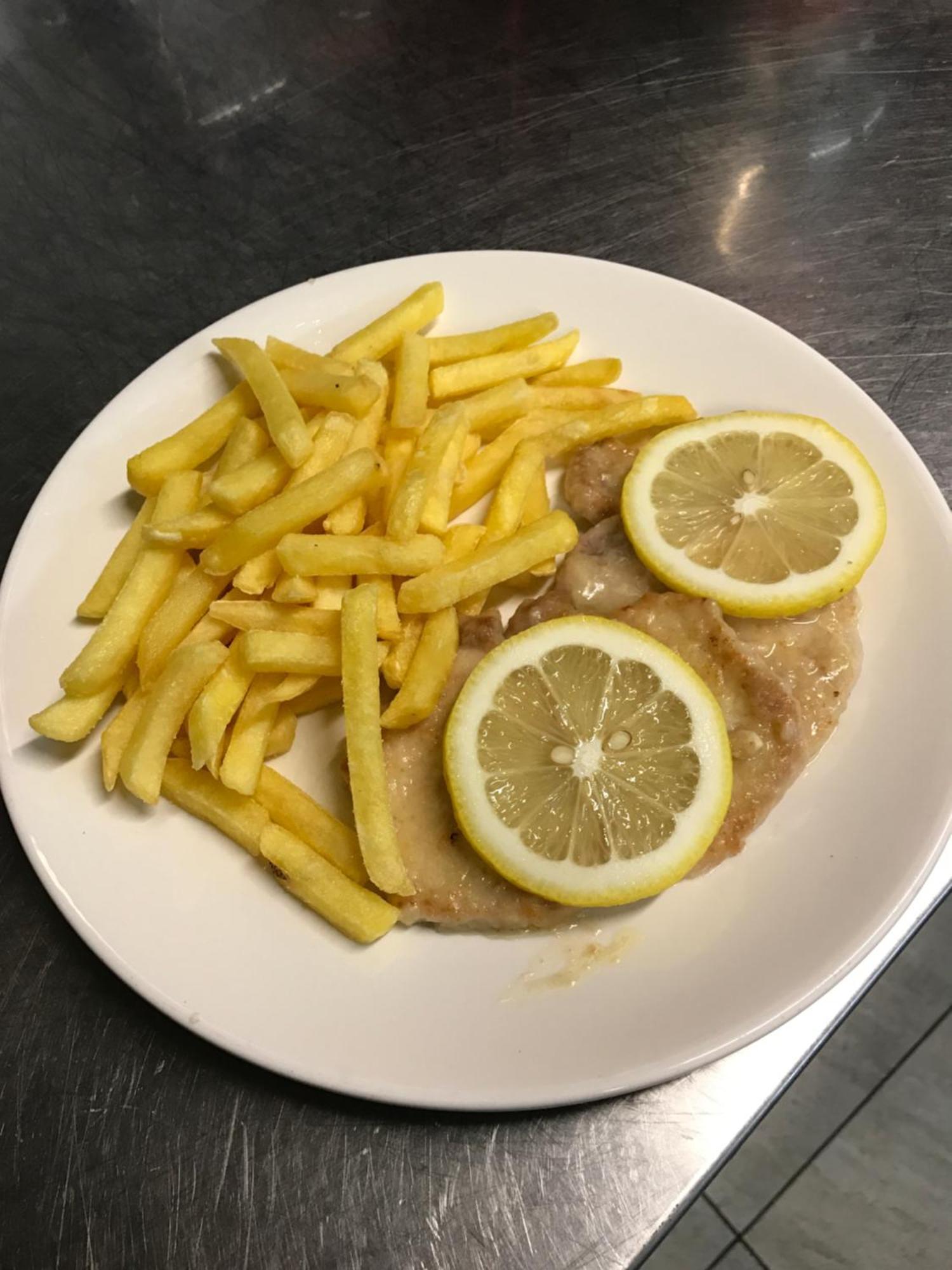 מלון Tegna Ristorante Della Stazione מראה חיצוני תמונה